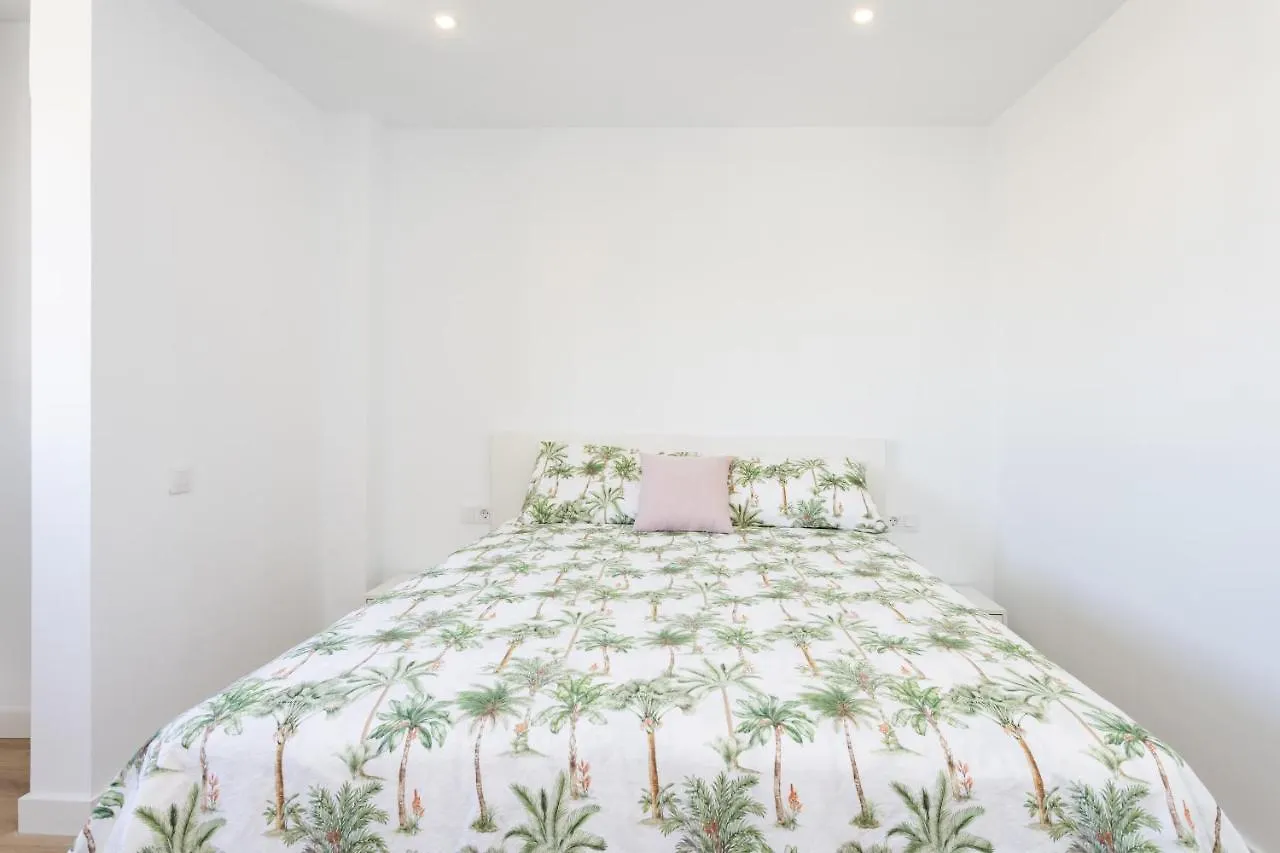 Home2Book Stunning & Comfy Apartment Santa Cruz